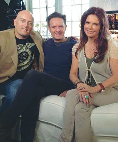 Guy Noland of SAVN.TV interviews Mark Burnett and Roma Downey. Left: Diogo Morgado as Jesus in the miniseries The Bible.