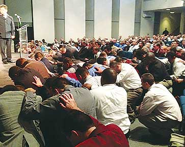 1,300 gathered at the First Baptist Church of  Lakewood to celebrate recovery. Photo by Henry Graciani