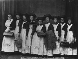 Slum Sisters in the early 1900s