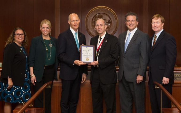 Florida Governor Rick Scott honors Salvation Army volunteers