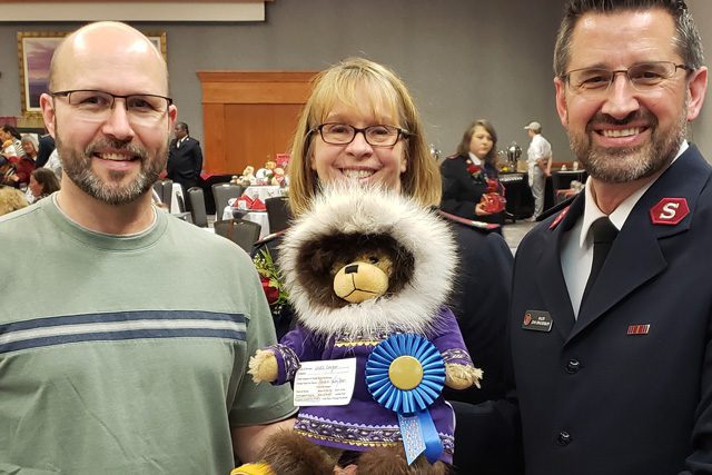 Teddy Bear Tea prize winner with blue ribbon