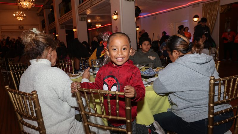 SpongeBob brings smiles at Feast of Sharing Thanksgiving meal event