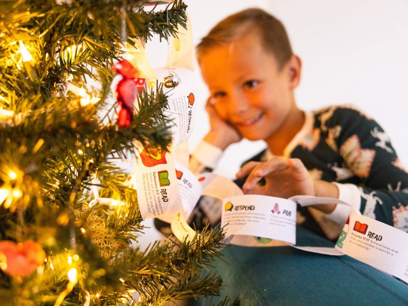 Join the 25-day Advent paper chain from Caring Magazine
