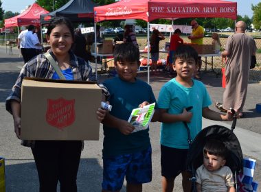 Monthly fresh produce markets make healthy eating more accessible in Boise