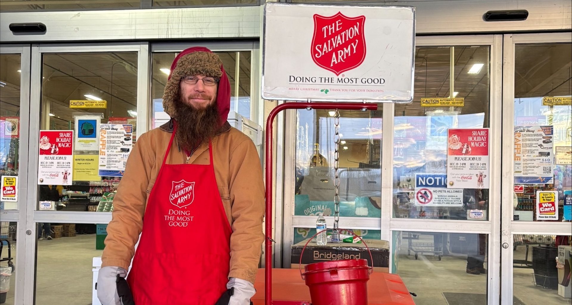 How a Salvation Army bellringer went from living in his car to spreading kettle cheer