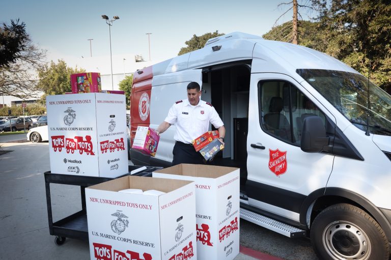 Salvation Army spreads hope to survivors of Southern California wildfires