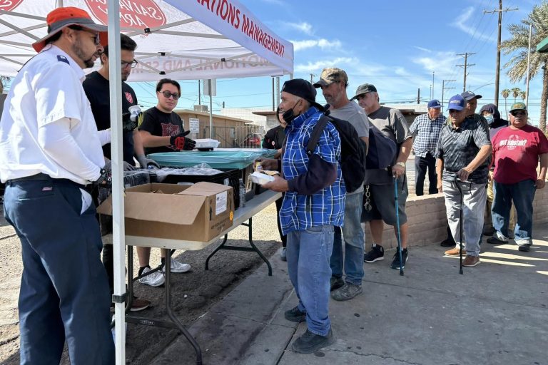 The Salvation Army delivers warm meals in border communities