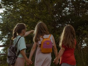 5 ways camp helps kids grow and offers parents peace of mind