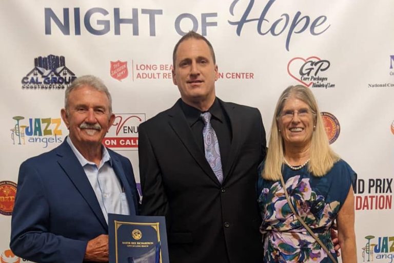Alumnus honored for growing Long Beach ARC alumni community