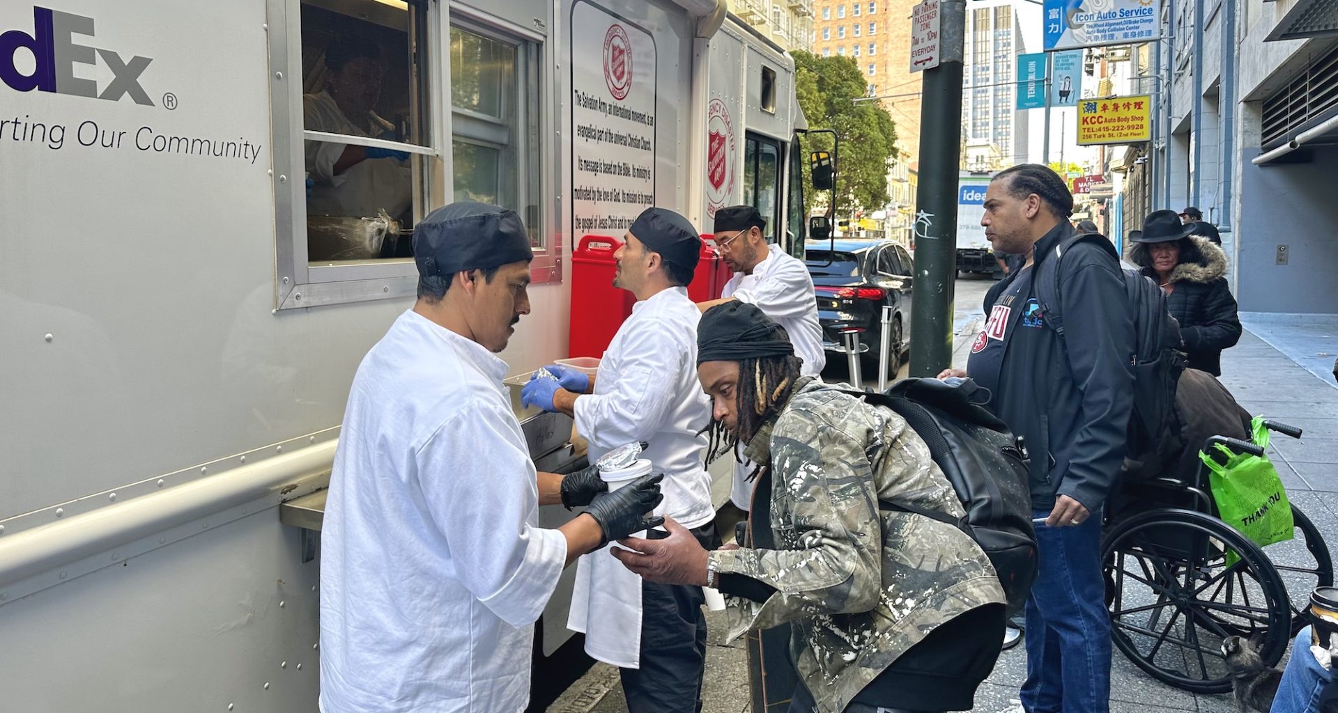 San Francisco Salvation Army culinary students take meals to the streets