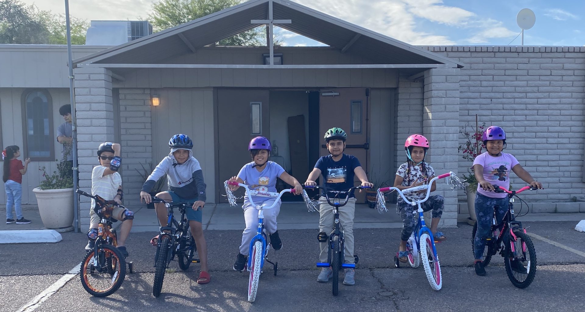 Hands-on program teaches youth how to build, ride bikes in West Phoenix