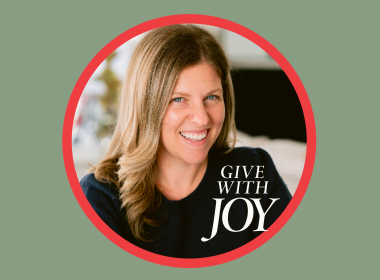 246: Your brain on altruism with Nicole Karlis