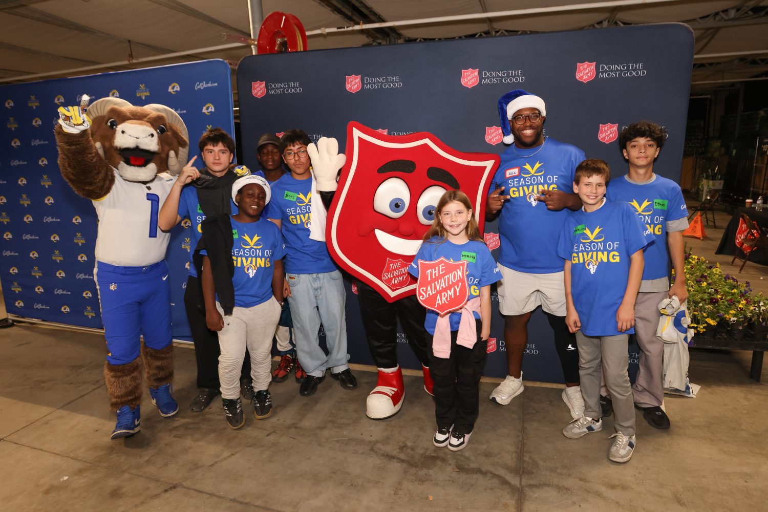 Rams and Salvation Army team up for a Christmas shopping spree to remember