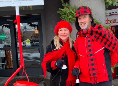 Long-time Salvation Army volunteer rings in hope in Idaho's Blaine County